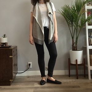 GAP Slouchy Grey Sweater Vest